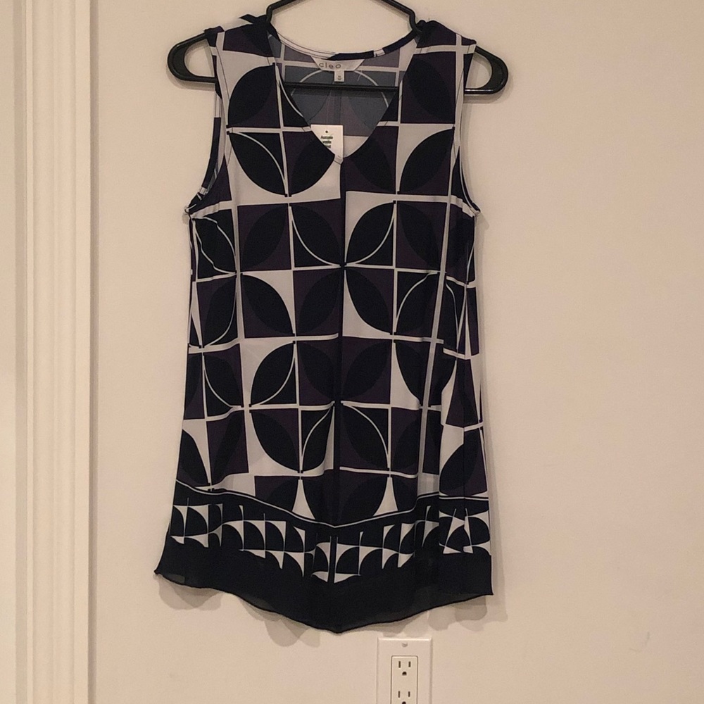 Cleo sleeveless Top